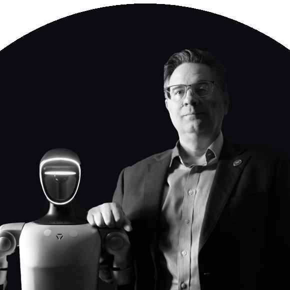 Darío Samaniego — Founder & CEO · Synergy Tech